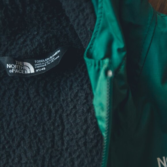 The North Face Fleece Lined Raincoat 5T - Picture 5 of 6